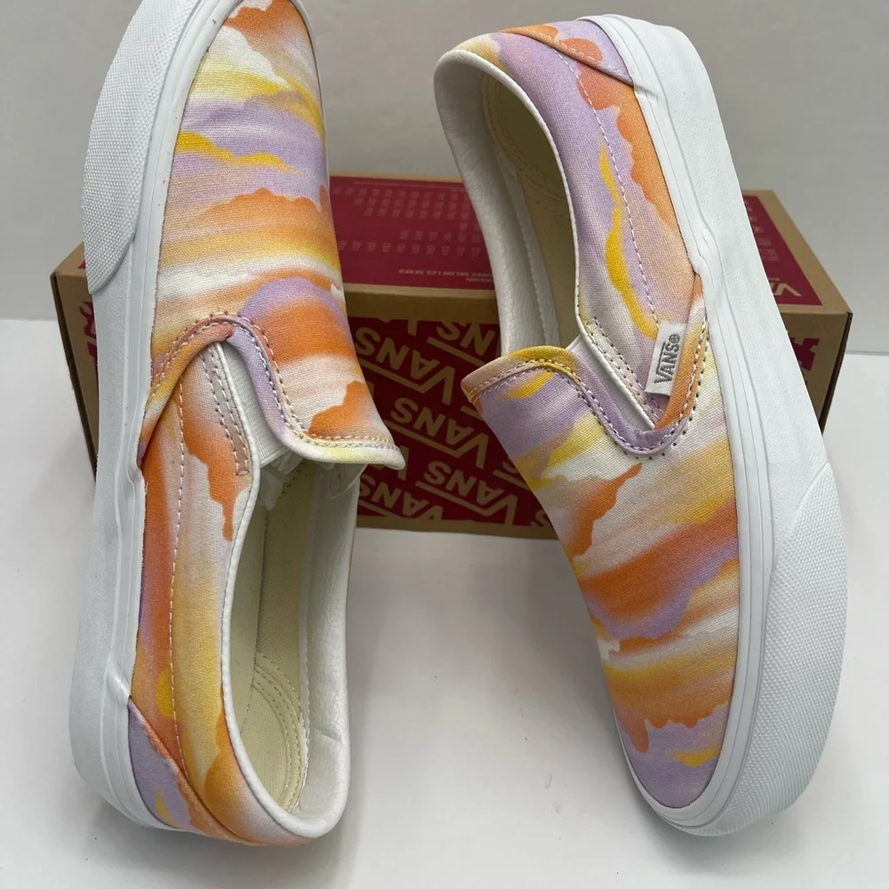 Vans WMNS Classic Slip-On
Festival Dream Multi Sneakers 
VN000BVZCYJ - Picture 11 of 16